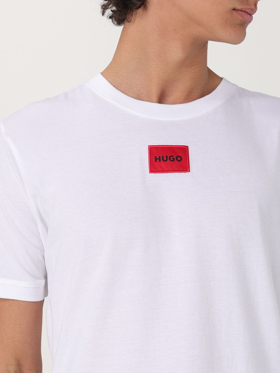 T-Shirt Men color White