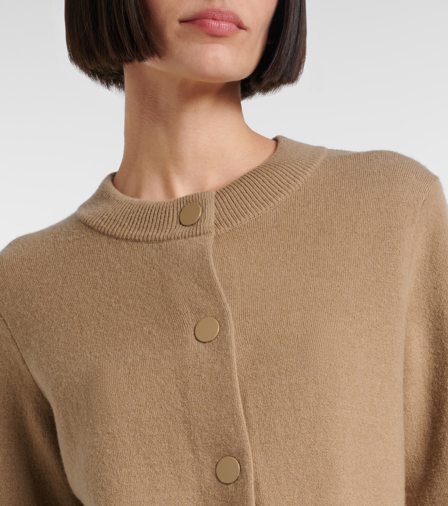 Shrunken wool and cashmere cardigan