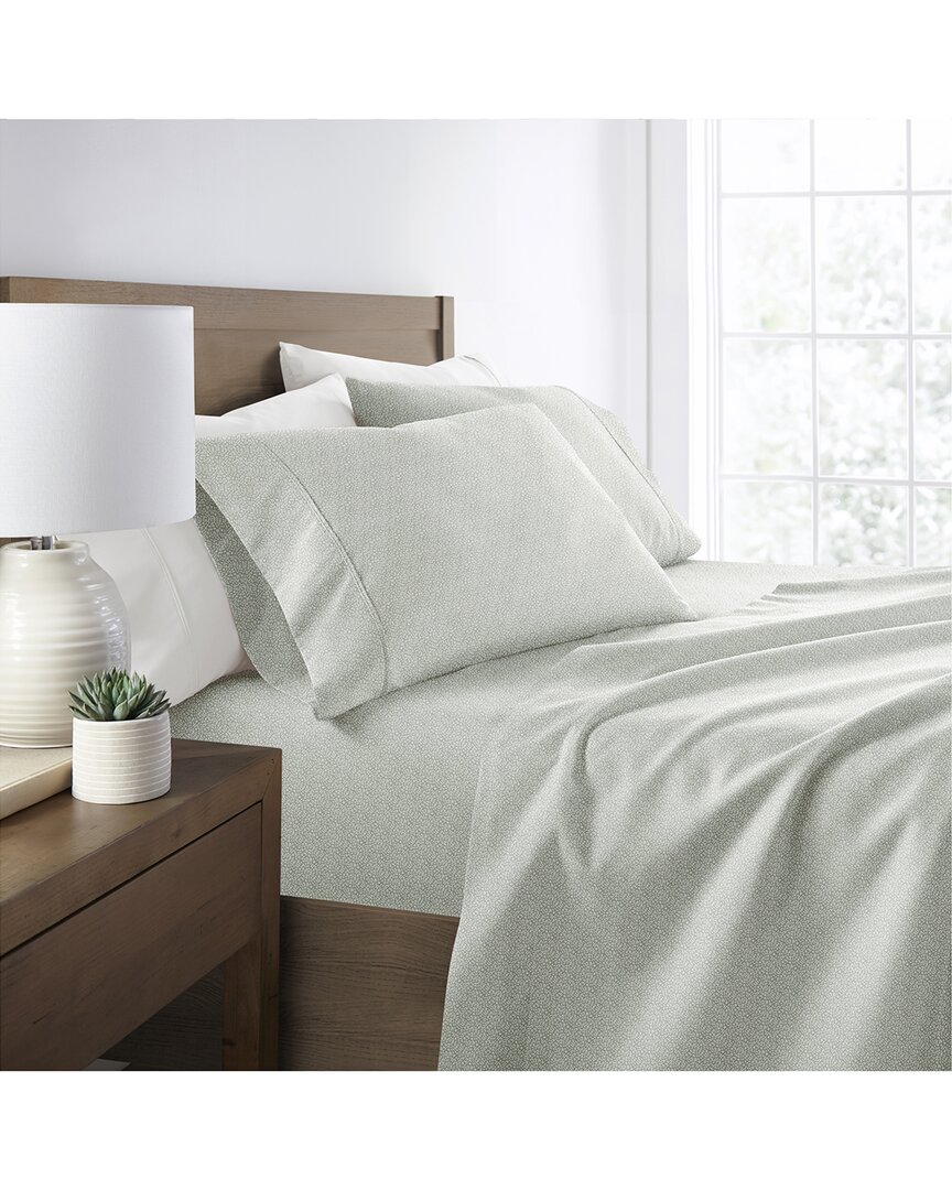 Delicate Details Patterned Ultra-Soft Bed Sheet Set
