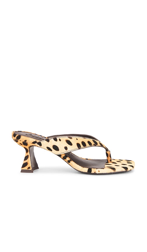 Cult Gaia Abi Sandal in Brown. 39.5. Also