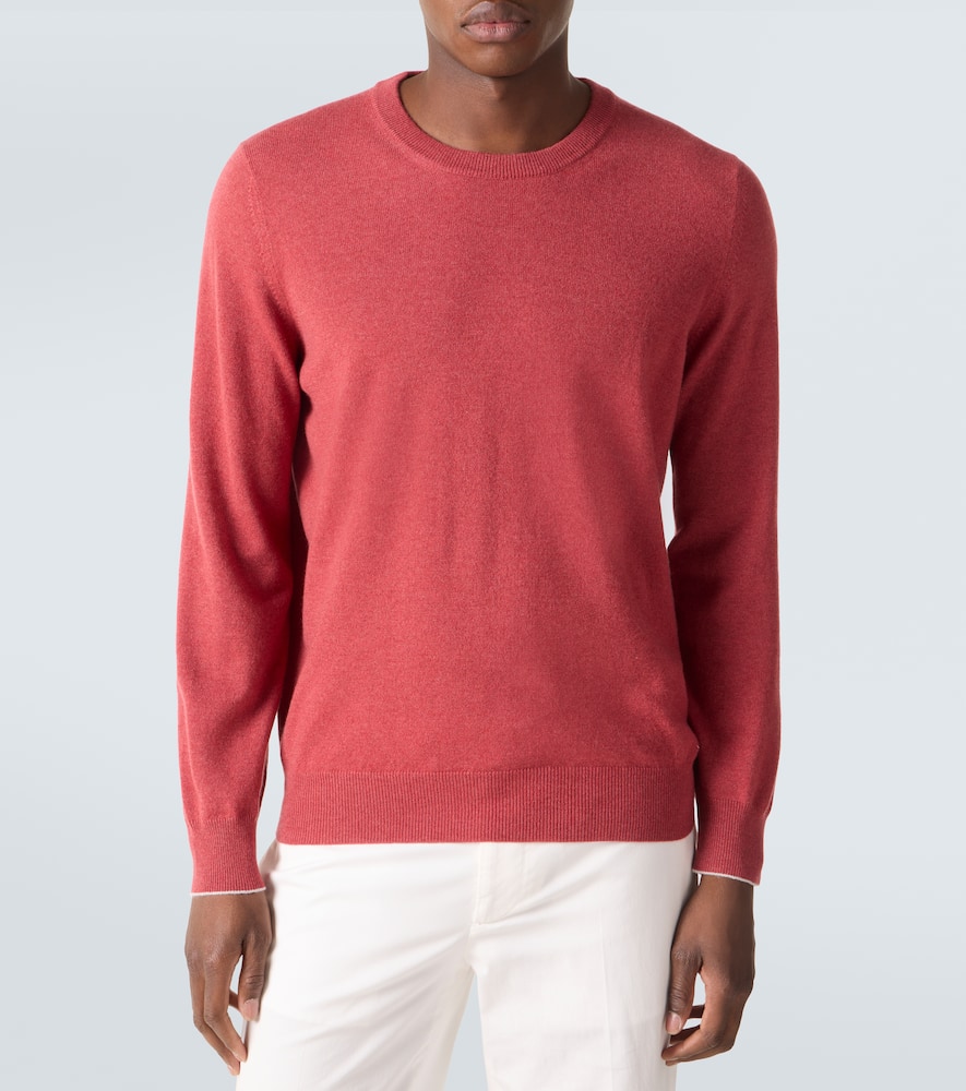 Cashmere sweater
