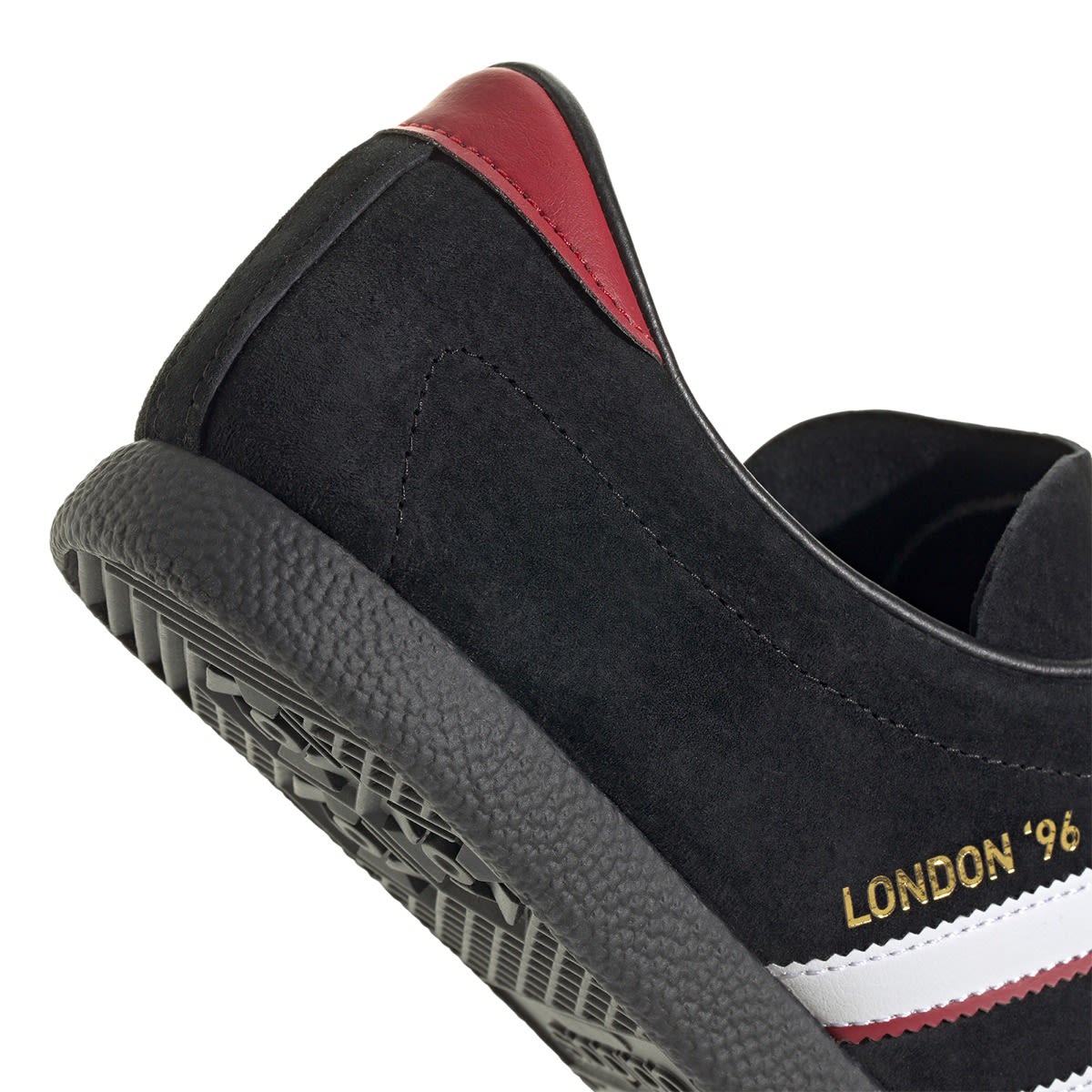London 96 in Core Black/White/Better Scarlet