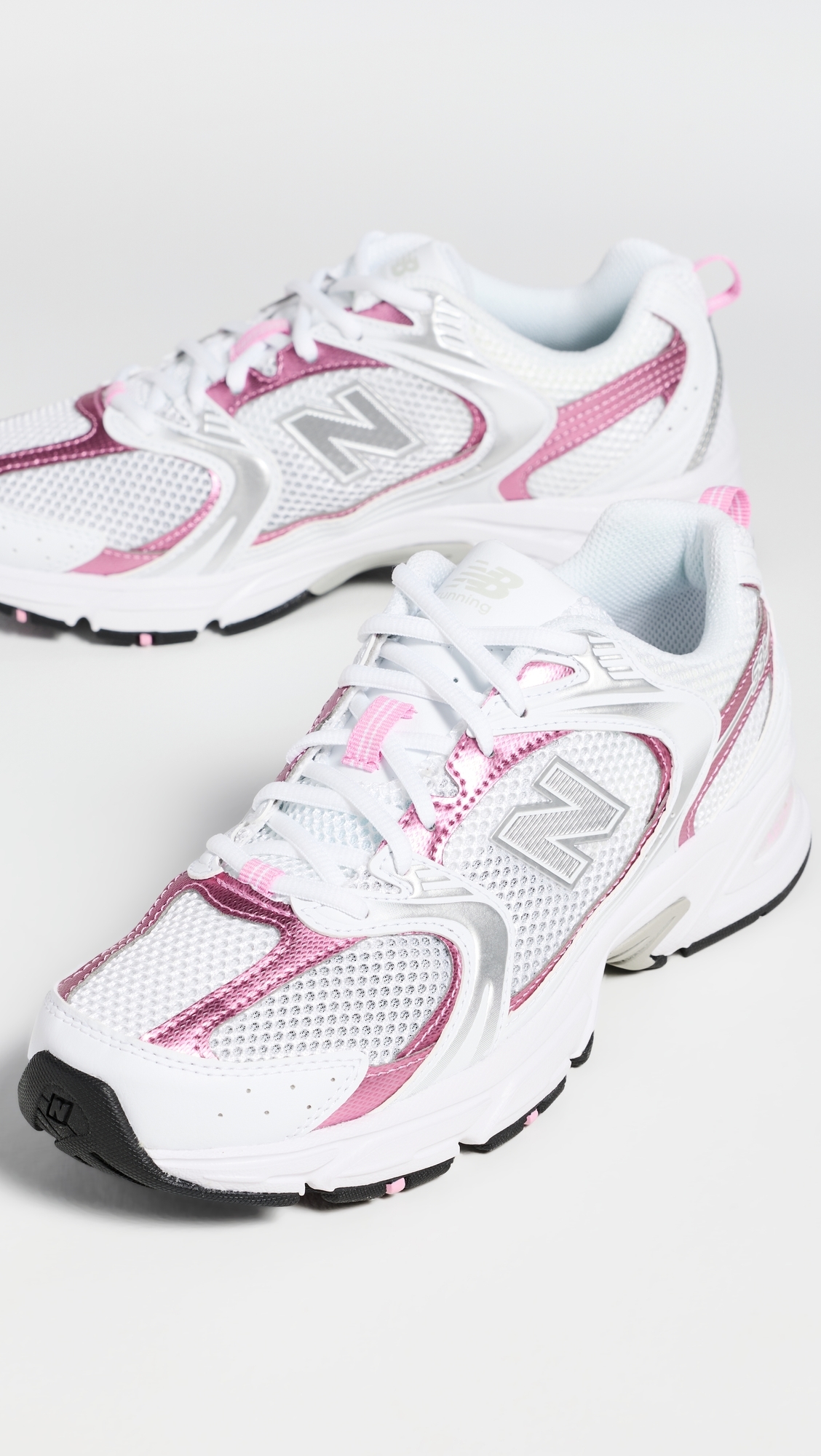 530 Sneakers White/Pink W