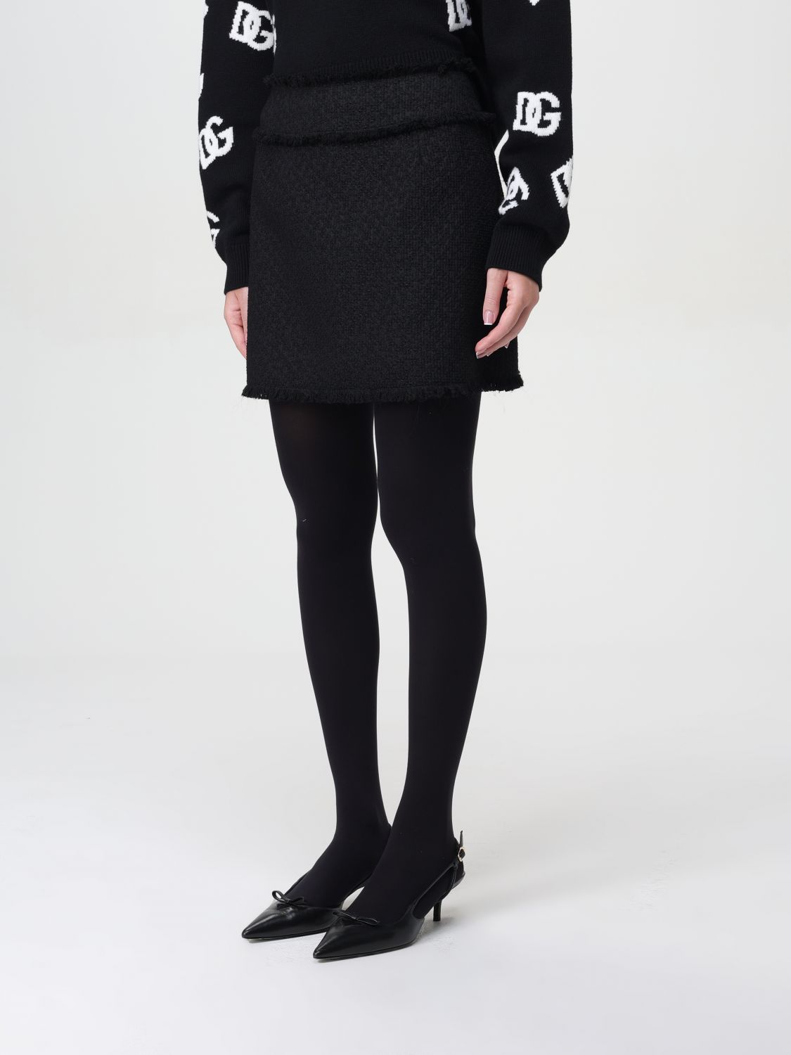 Skirt Woman color Black