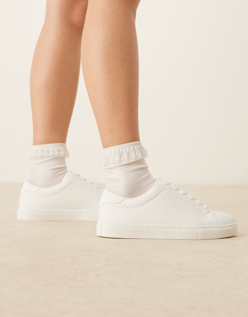 ASOS DESIGN Drama sneakers in white