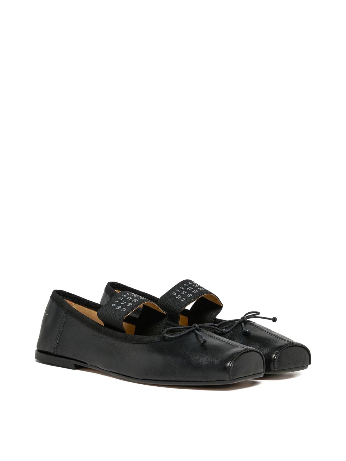 Leather ballet flats