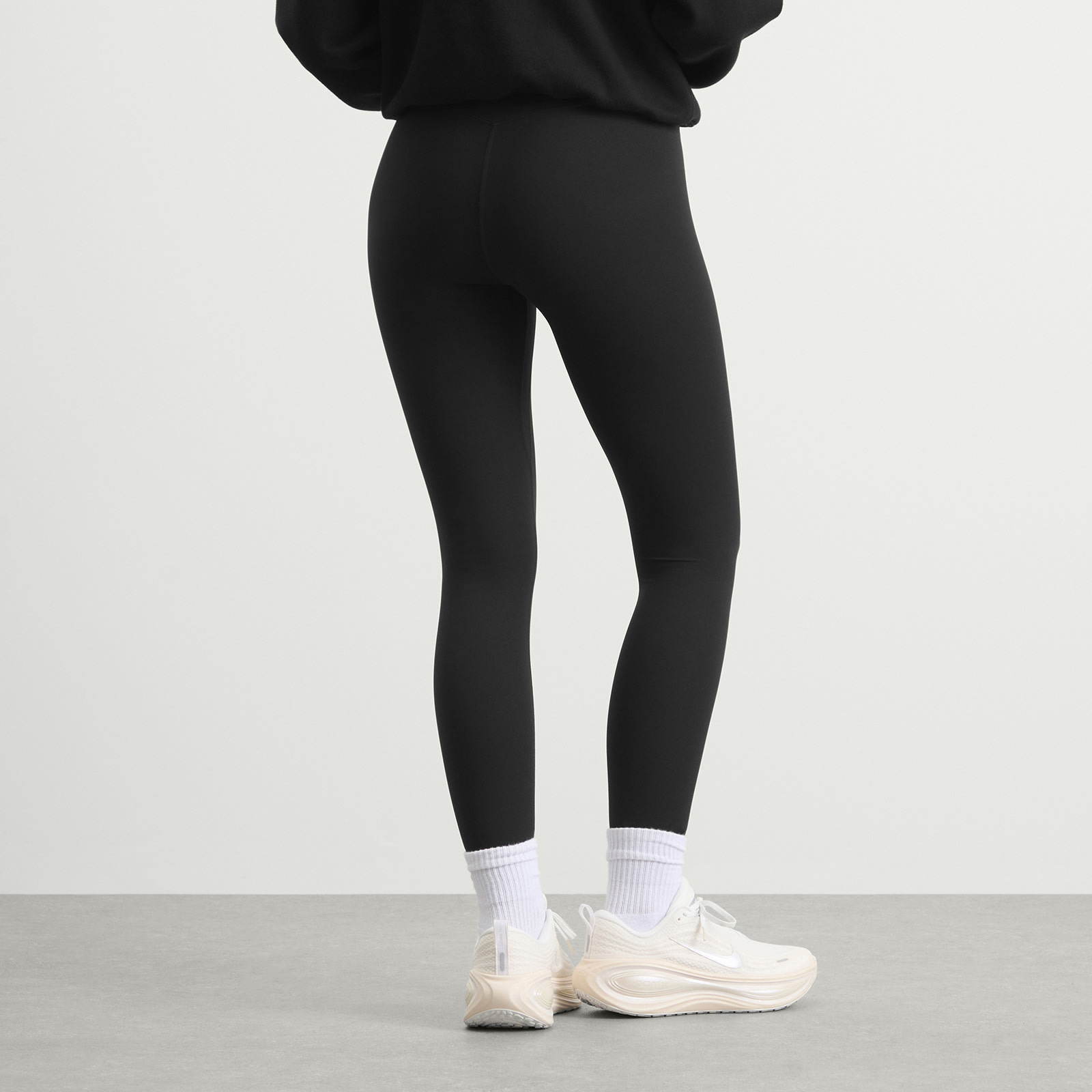 Women's Zenvy High Waisted 8 In Leggings in Black/Cool Grey
