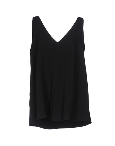 Woman Top Black