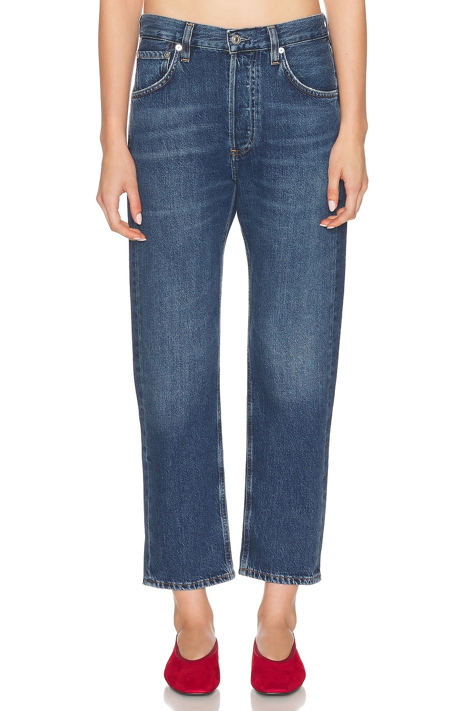 Citizens of Humanity Winslow Low Rise Boyfriend Jeans in Tinsley.  34 also in 23, 24, 25, 26, 27, 28, 29, 30, 31