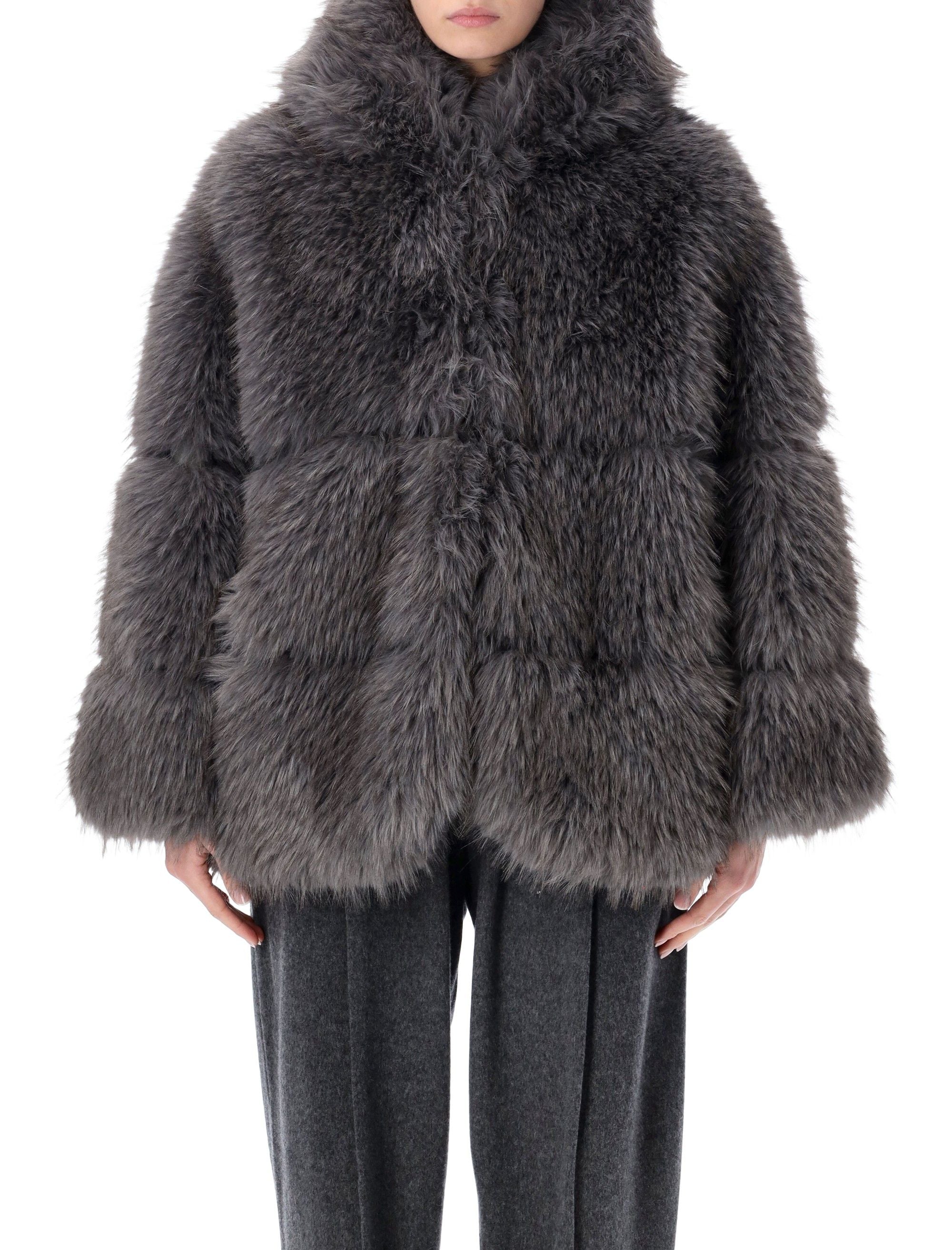 Refined Faux Fur Jacket for Elevated Winter Style - Size 40