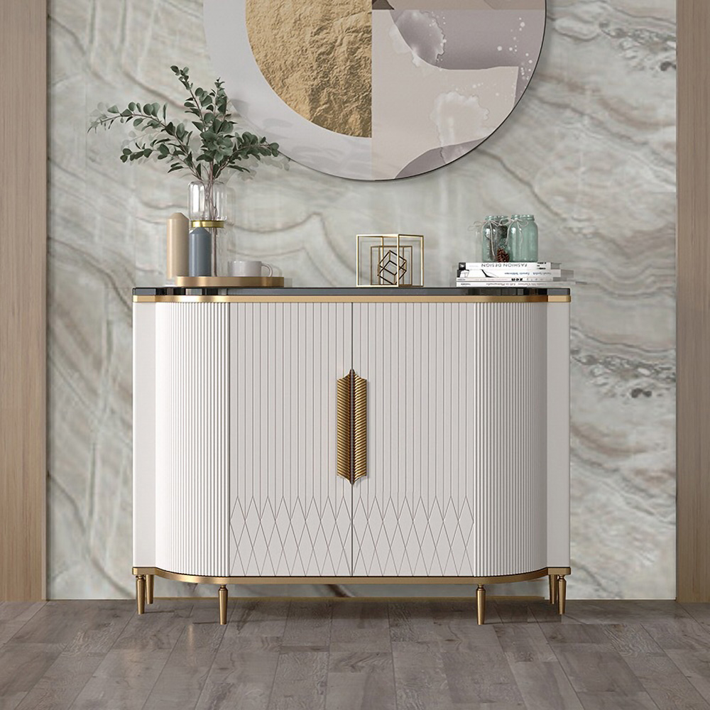 Weißes luxuriöses 2-türiges Sideboard-Buffet mit Sintersteinplatte, moderner Sideboard-Schrank, goldfarben