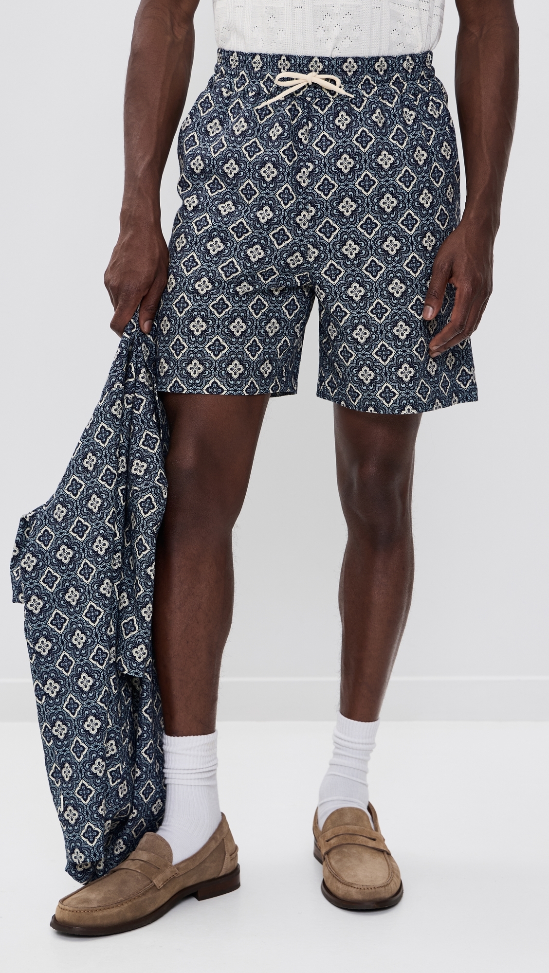 Harry Arabesque AOP Shorts 6.25 Blue Fog