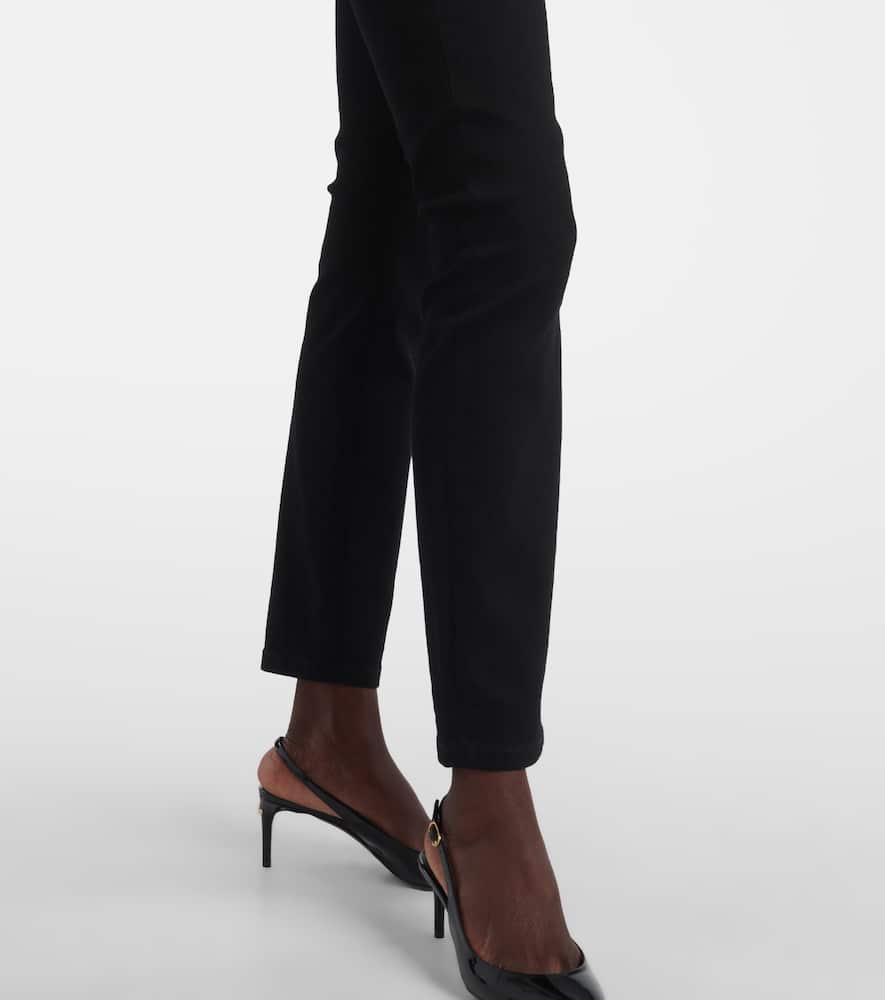 Mid-rise skinny jeans