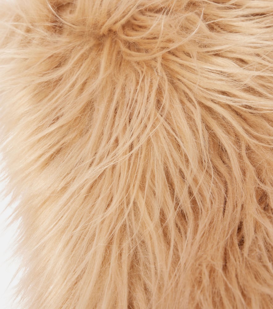 Faux fur hood