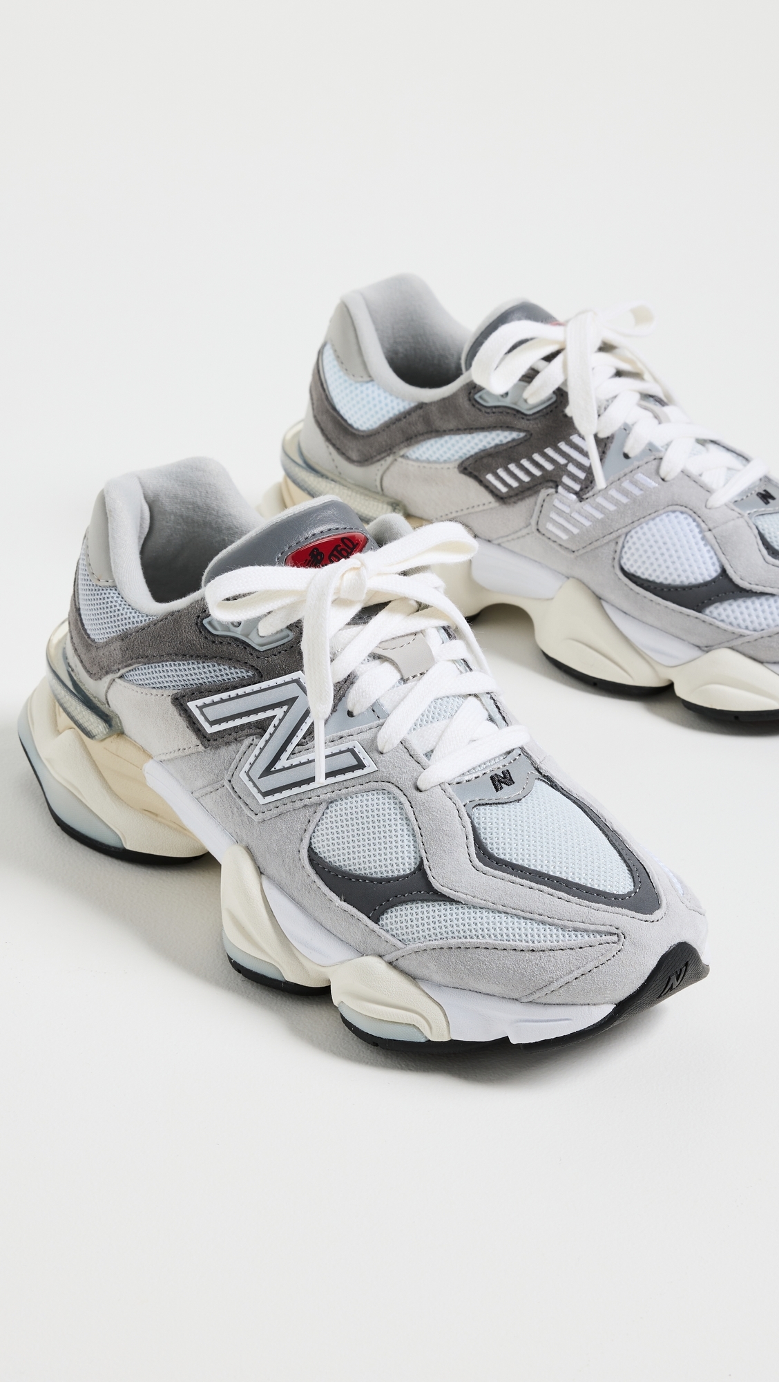 9060 Unisex Sneakers Rain Cloud/Castlerock/White