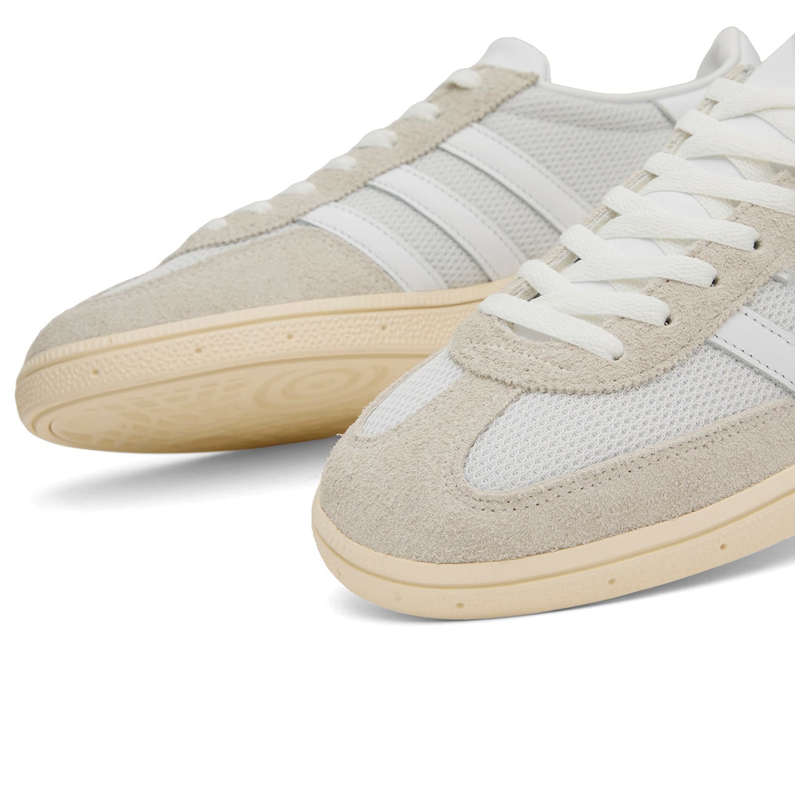 END. x MiG Manchester Sneaker in Ftwr White/Ftwr White/Cream White