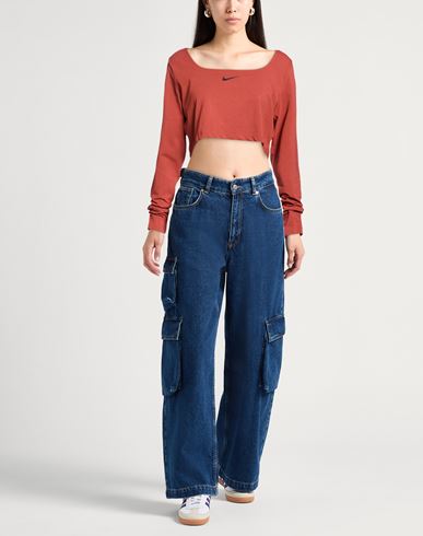 Woman T