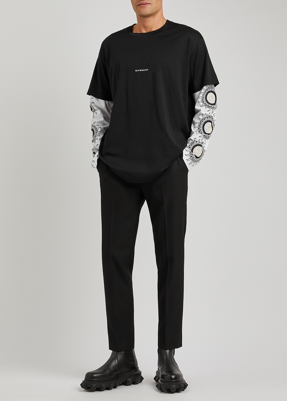 ブラックのロゴ レイヤード コットン トップ