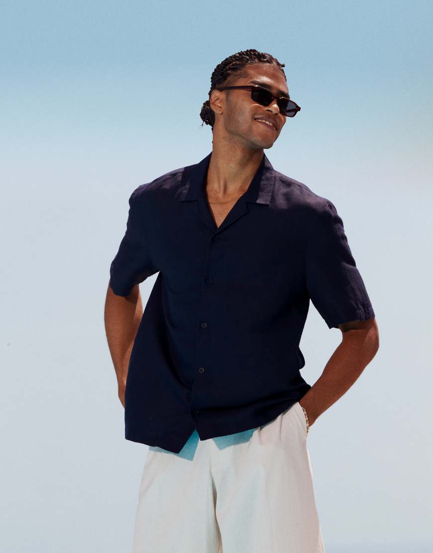 Regular fit short sleeve linen blend shirt in navy