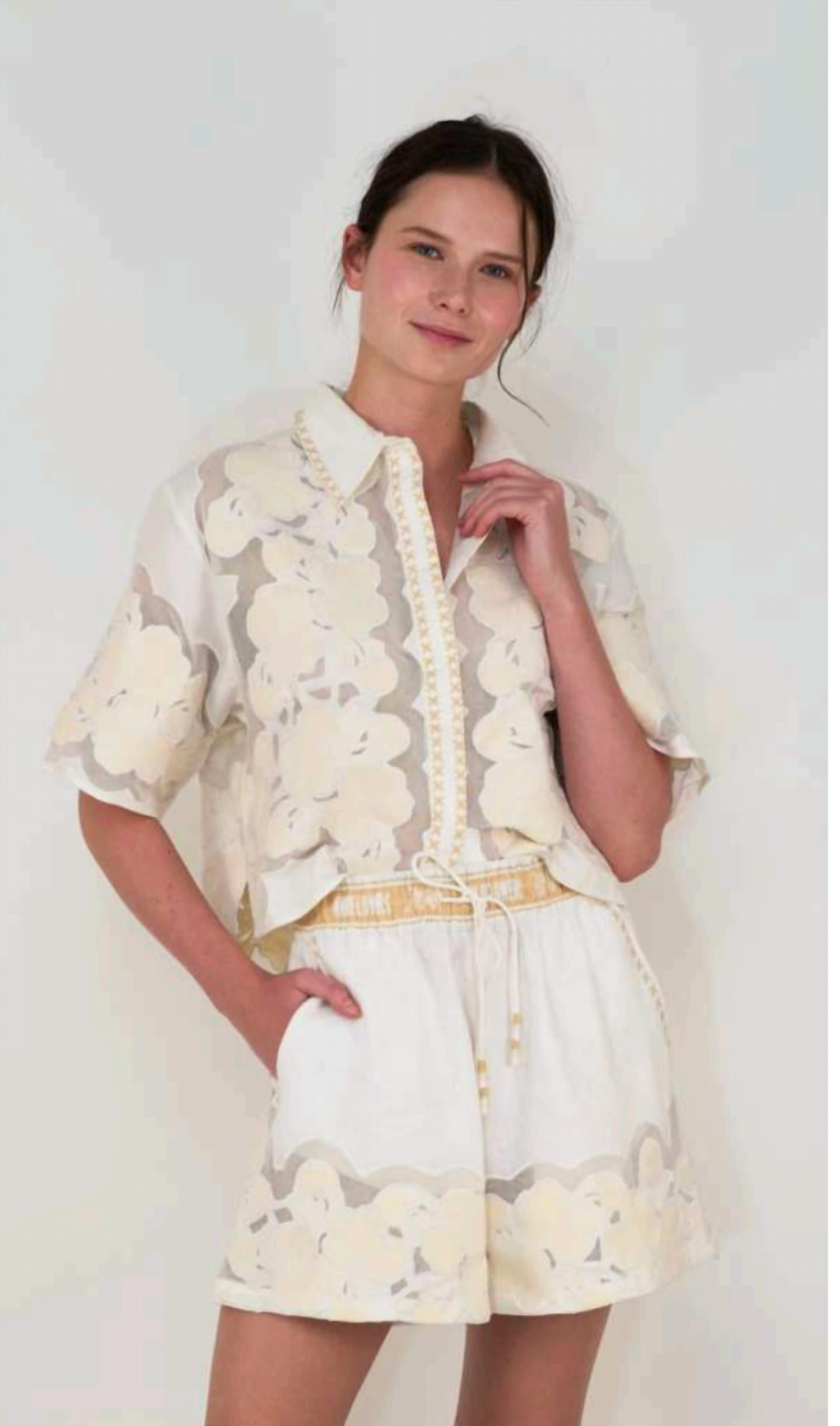 Wild Flower Cropped Shirt In White
