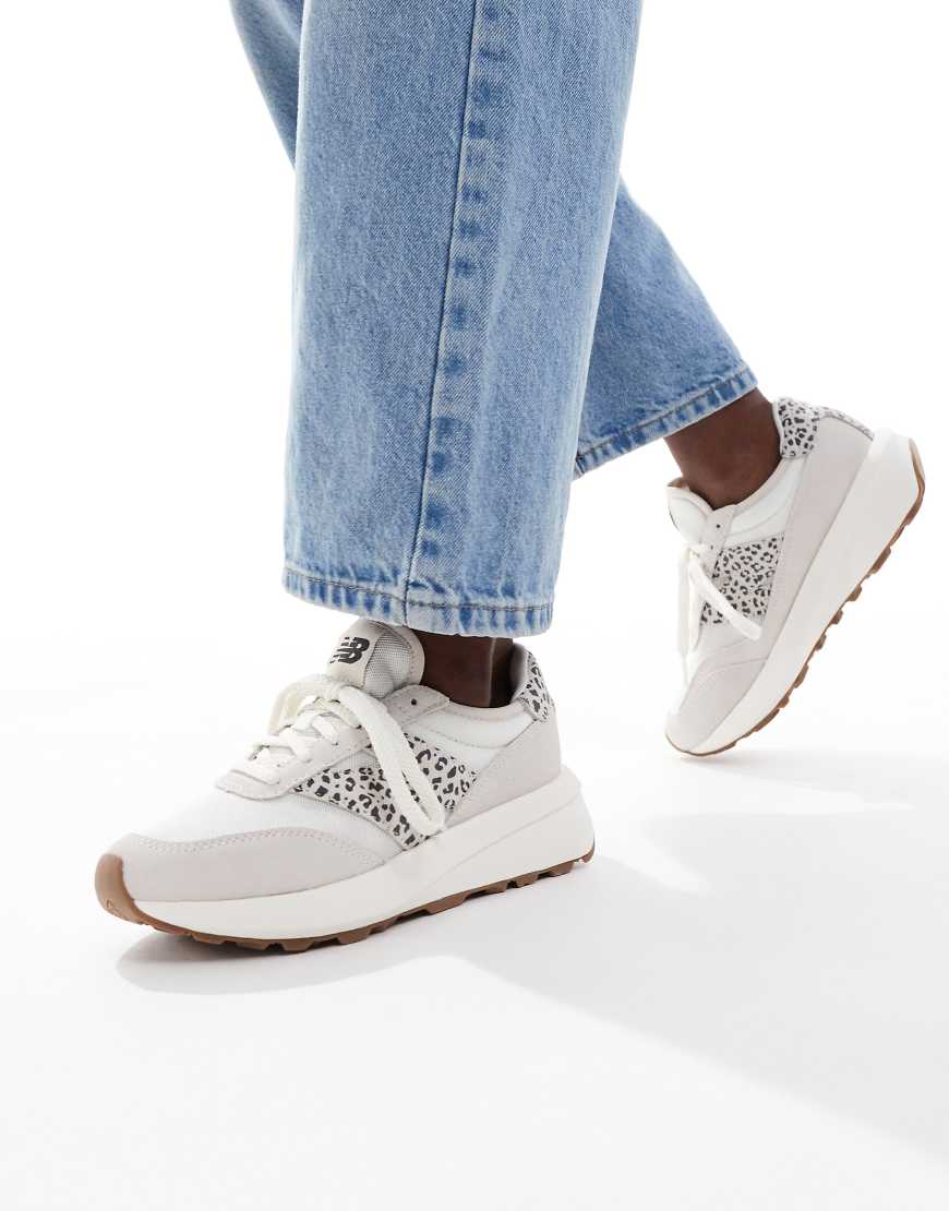 370 trainers in off white and leopard