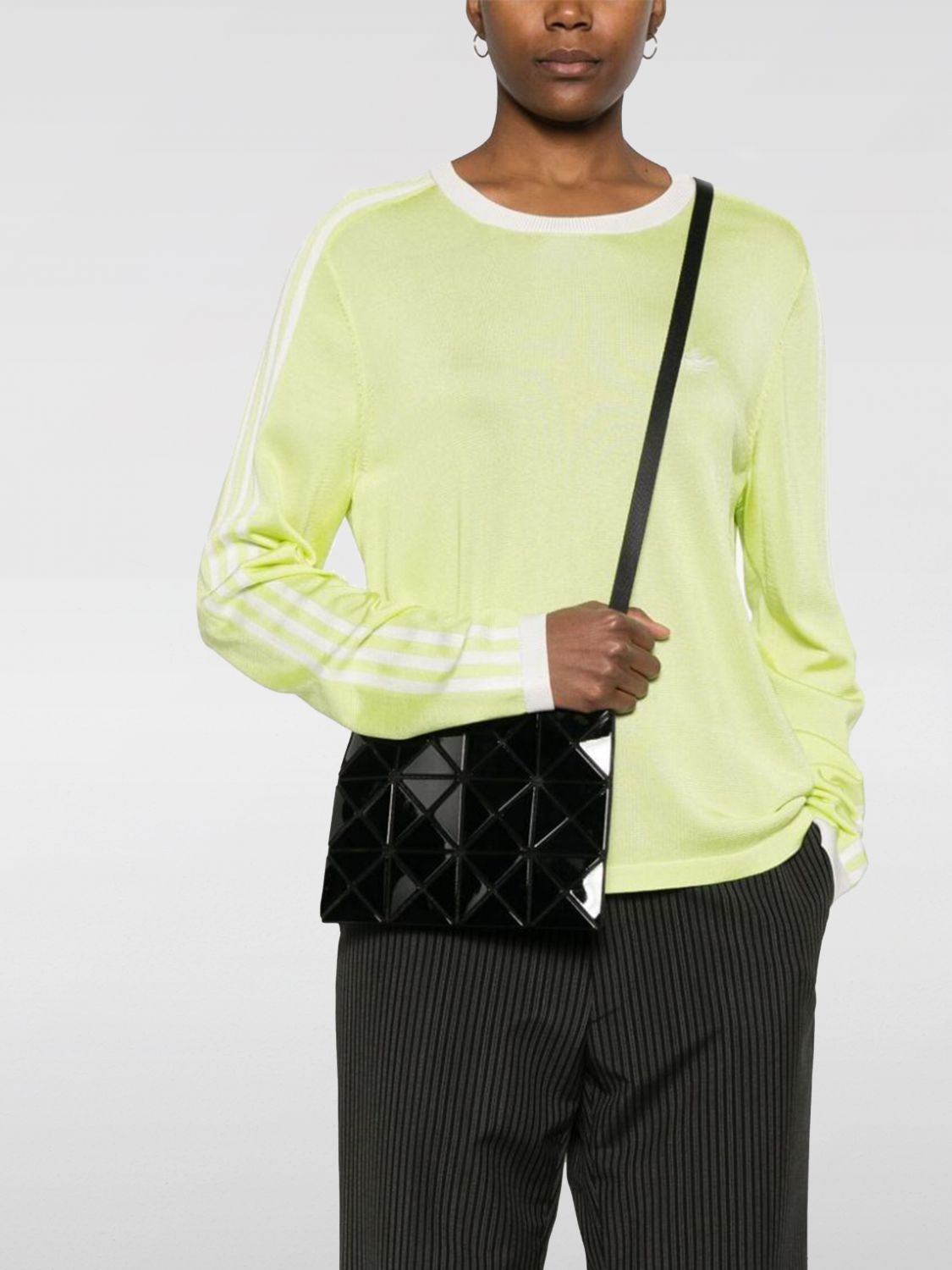 Lucent cross body bag - Black