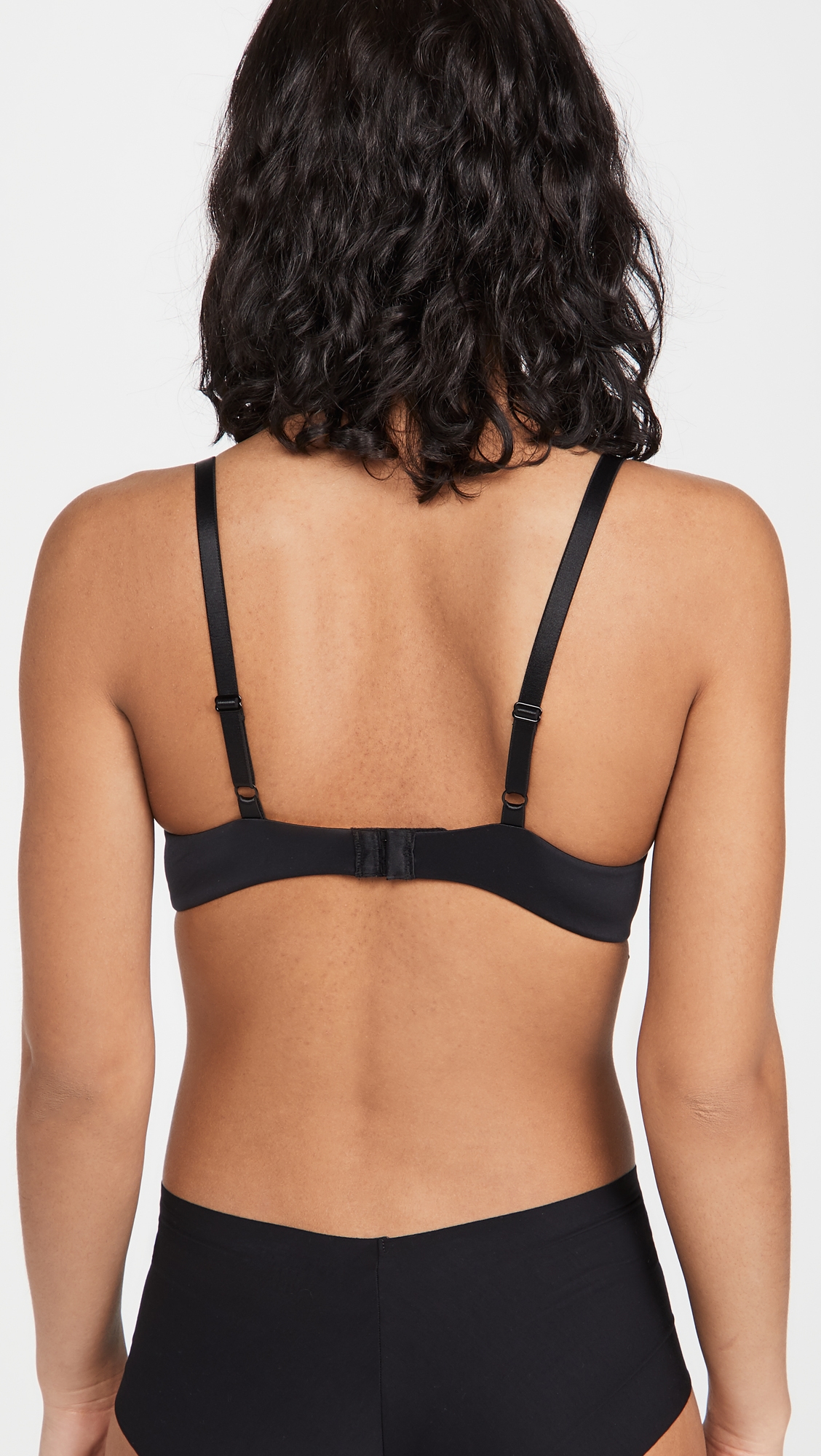 B. tempt'd by Wacoal Future Foundation Push Up Bra Night