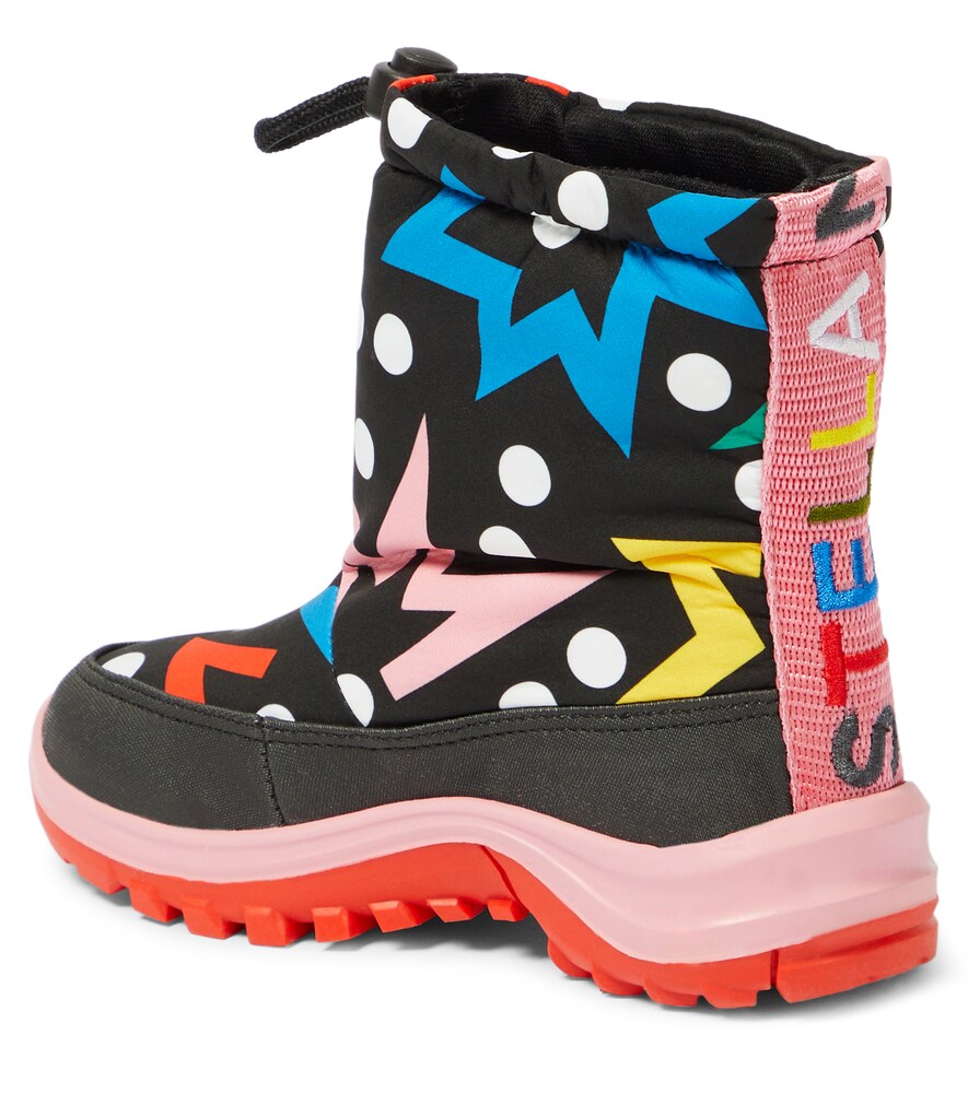 Printed ski boots