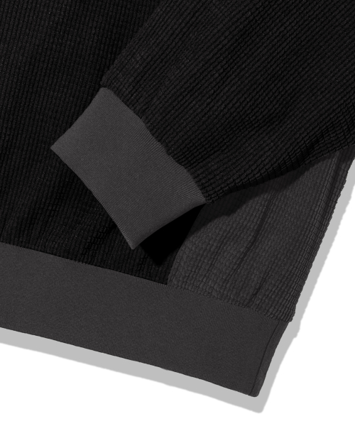 Waffle Color Block Henley Neck Sweatshirt_Black