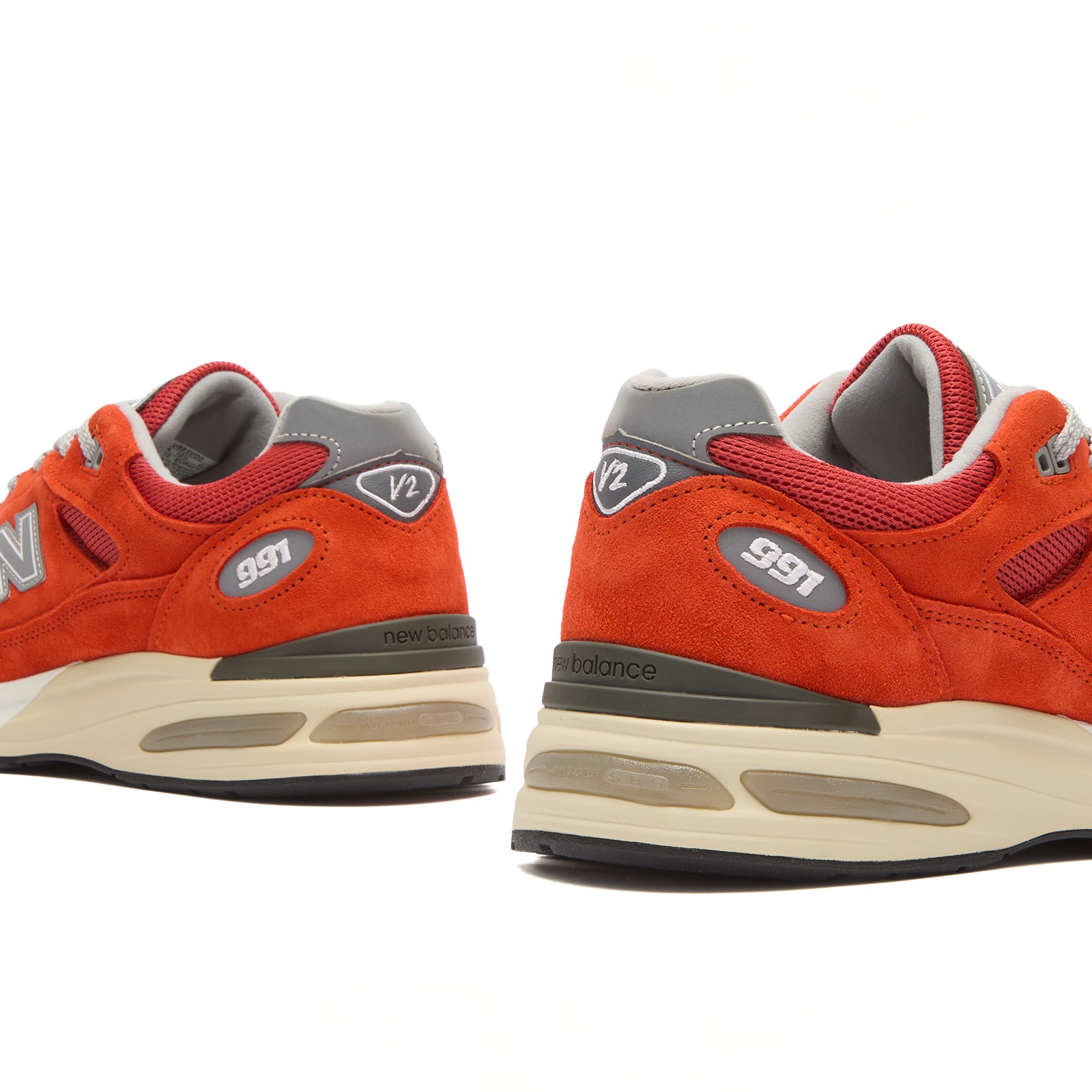 991v2 Sneaker Grenadine/Fire Whirl