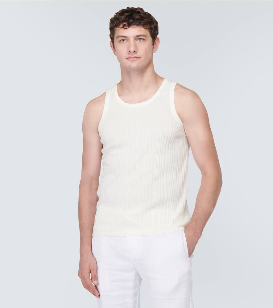 King & Tuckfield Wool shorts