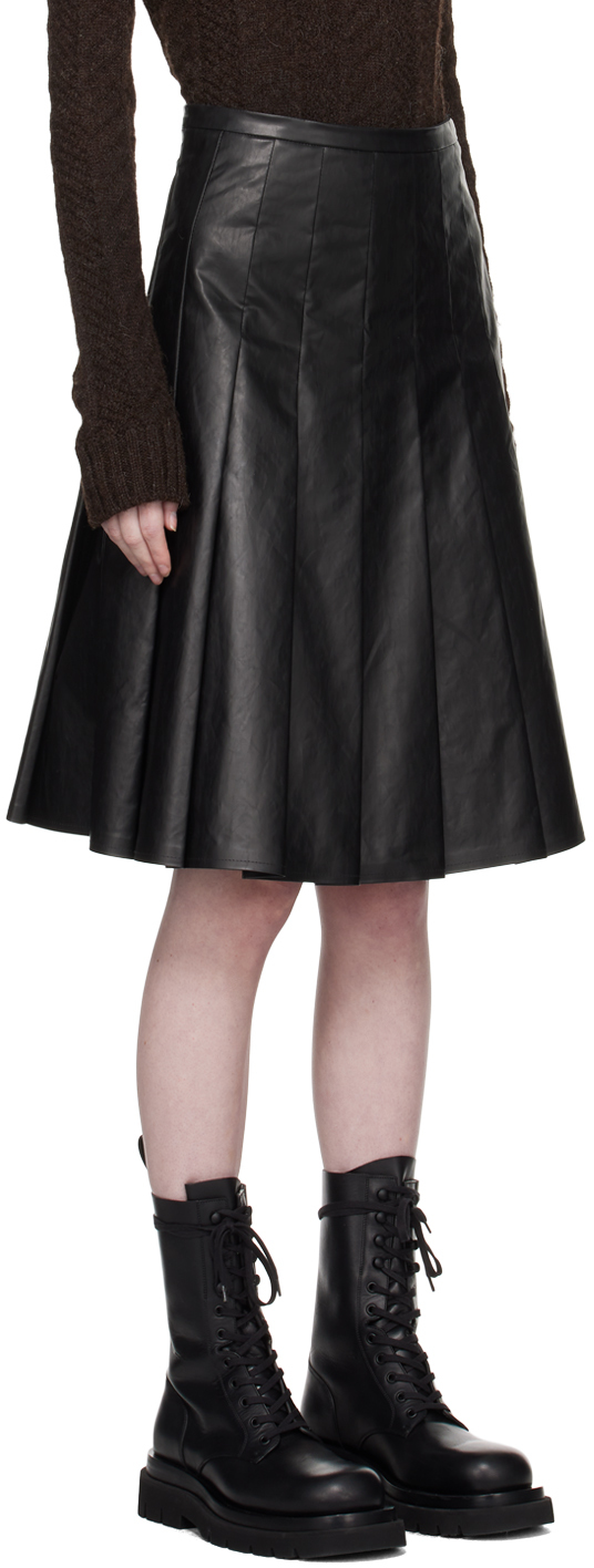 카슬 에디션 여성 블랙 코팅 미디 스커트 241278F090001