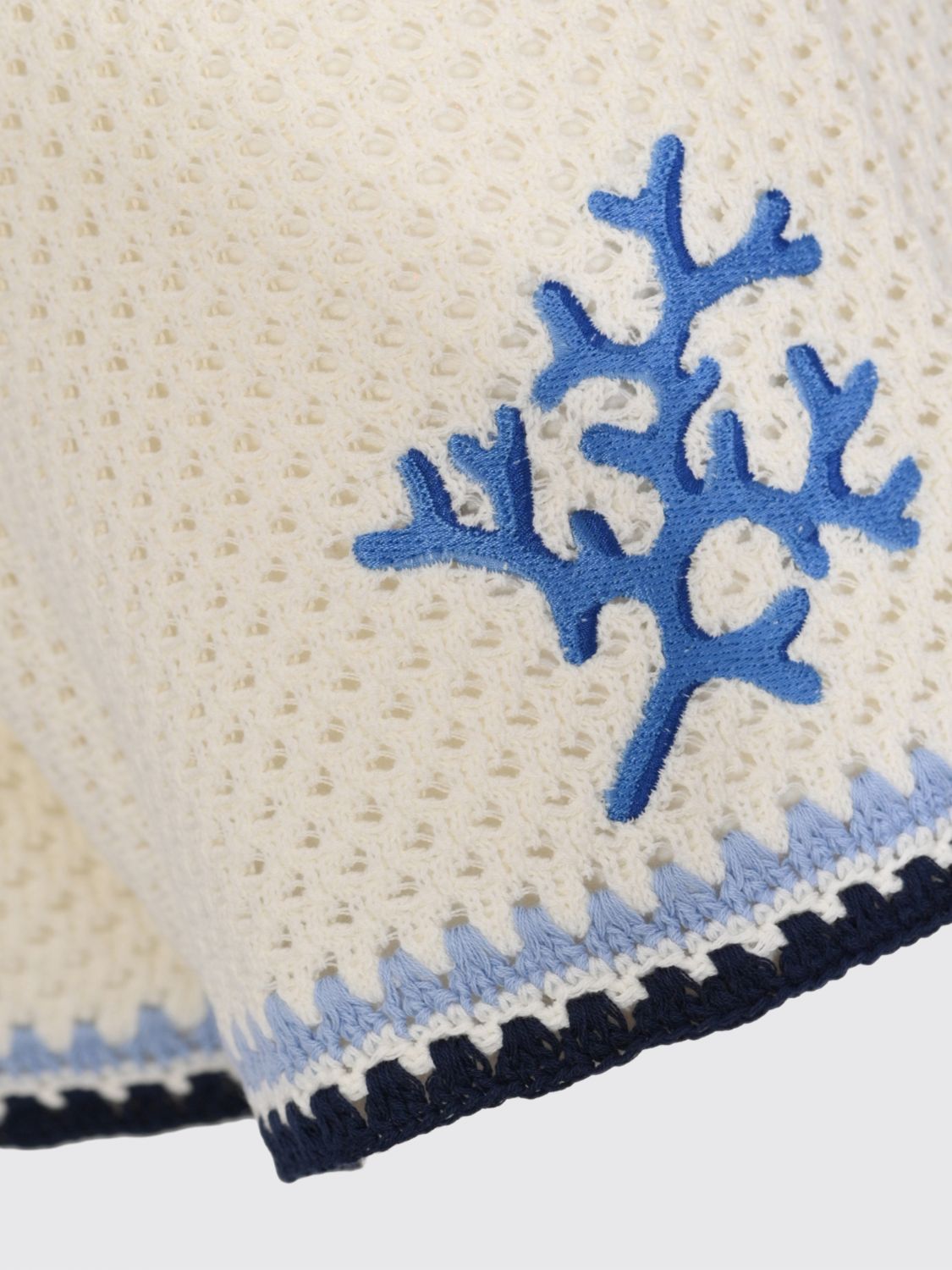 Embroidered shorts - White