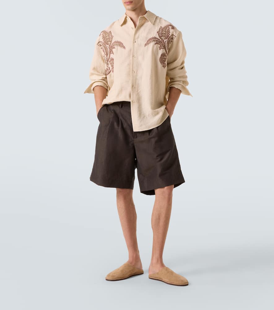 Embroidered shirt