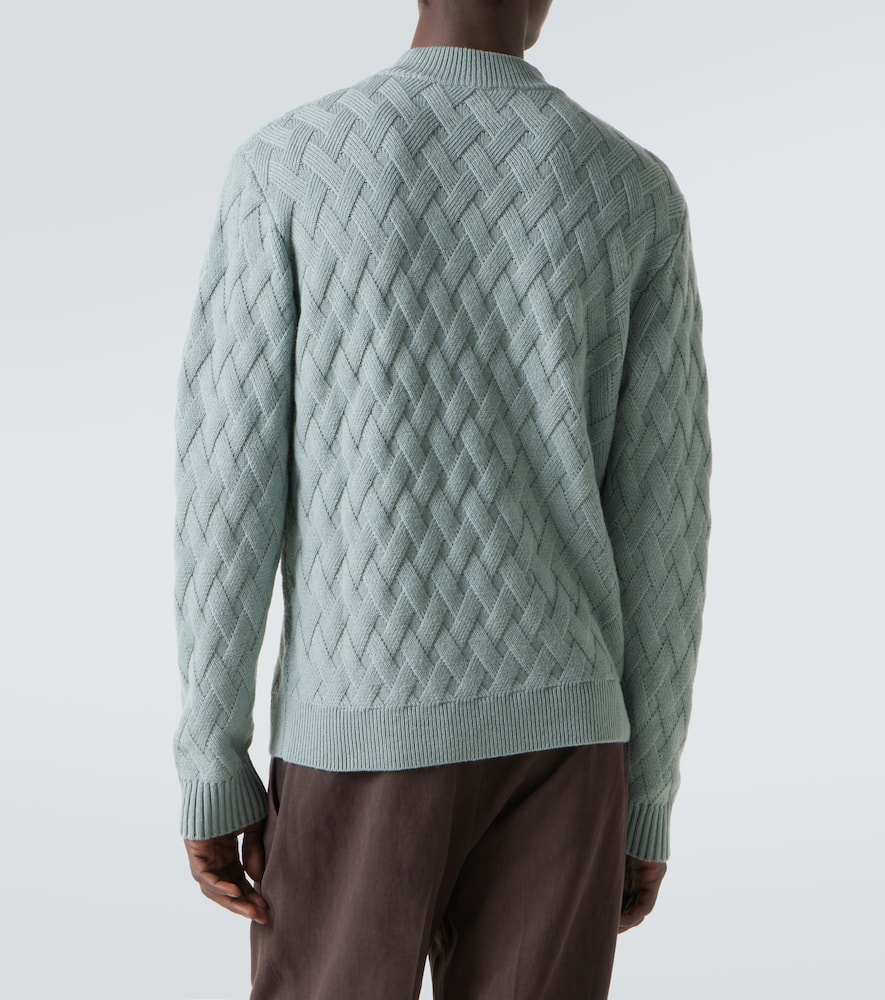 Wool and cashmere sweater