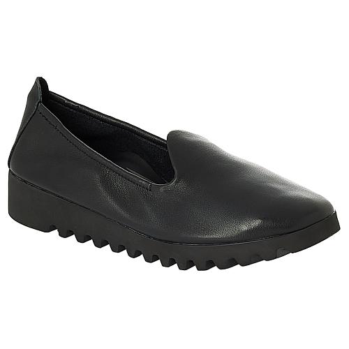 ® Liz Leather Slip-On