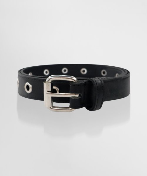 Eyelet belt