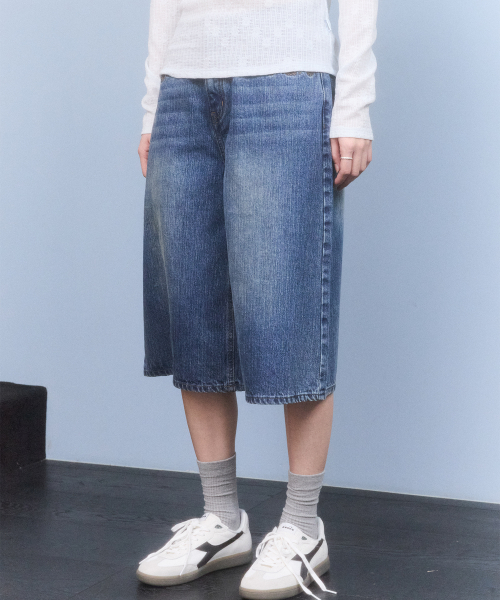 Pocket Ribbon Detail Wide Fit Denim Shorts