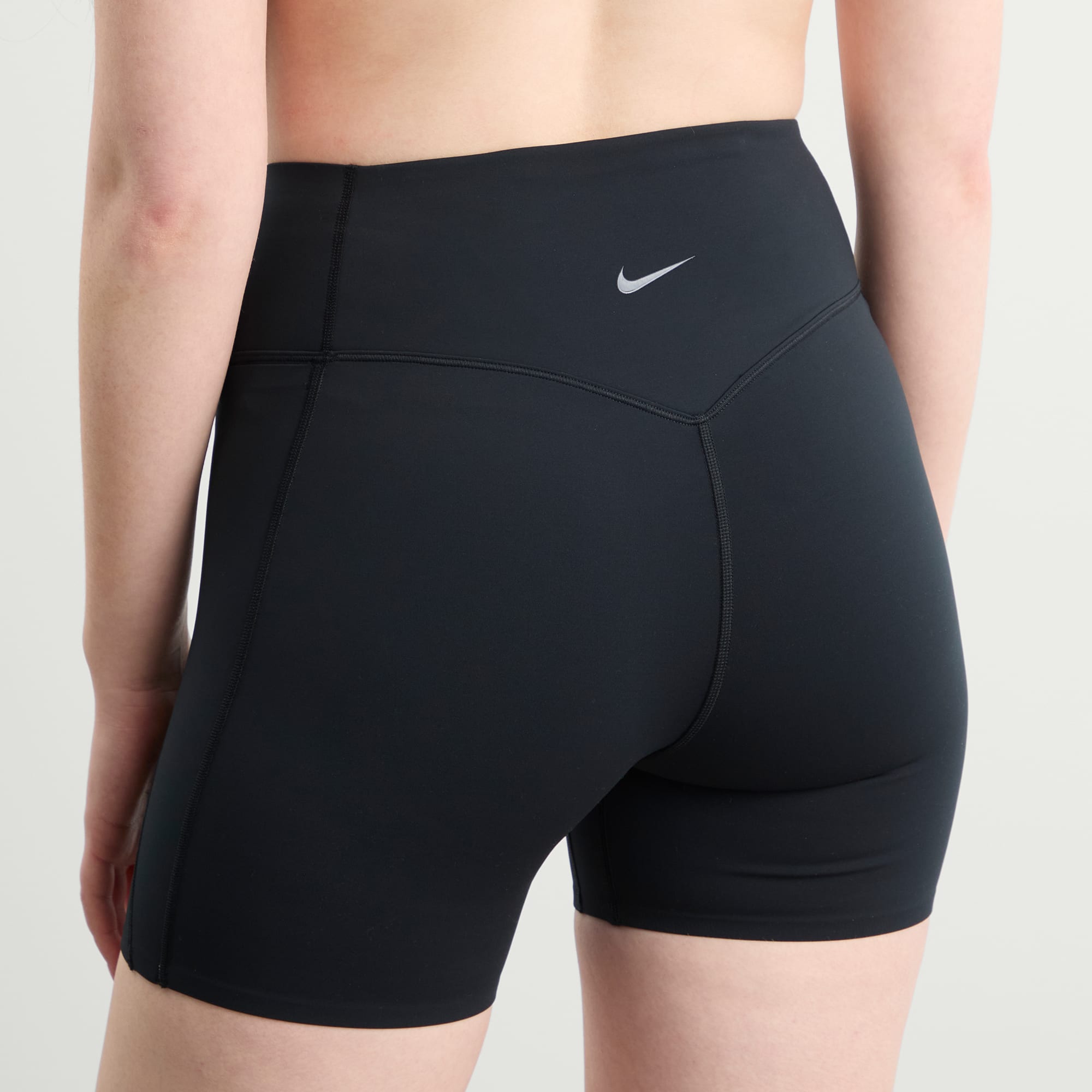 Women's shorts Nike Universa