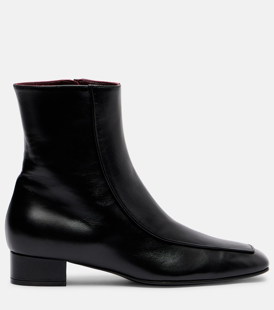 Shadow Ban 30 leather ankle boots