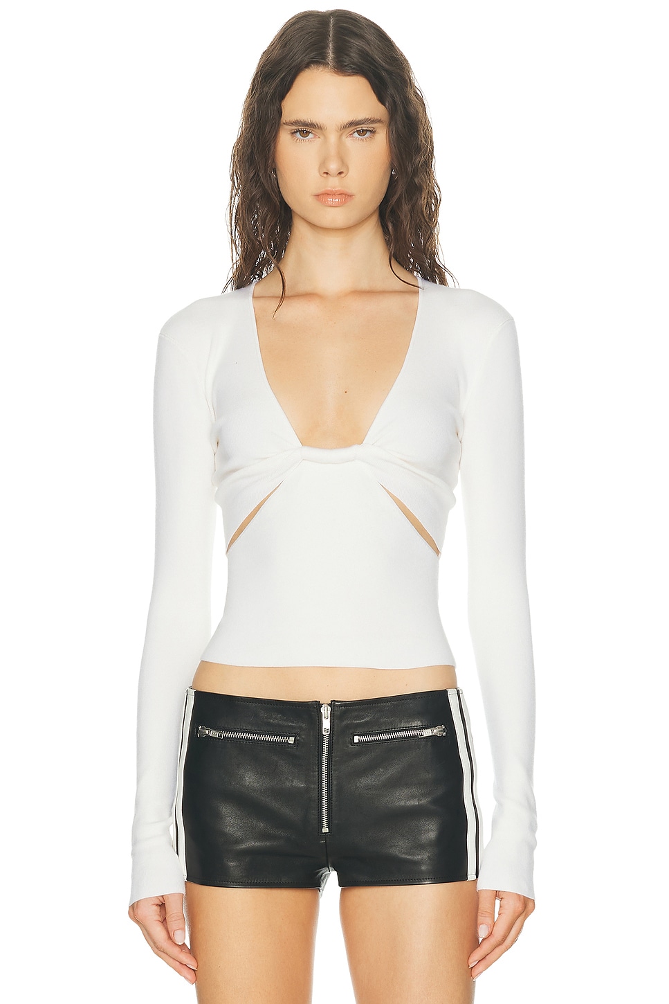 HAELO Twist Sweater in White - White. L also in M, S, XL
