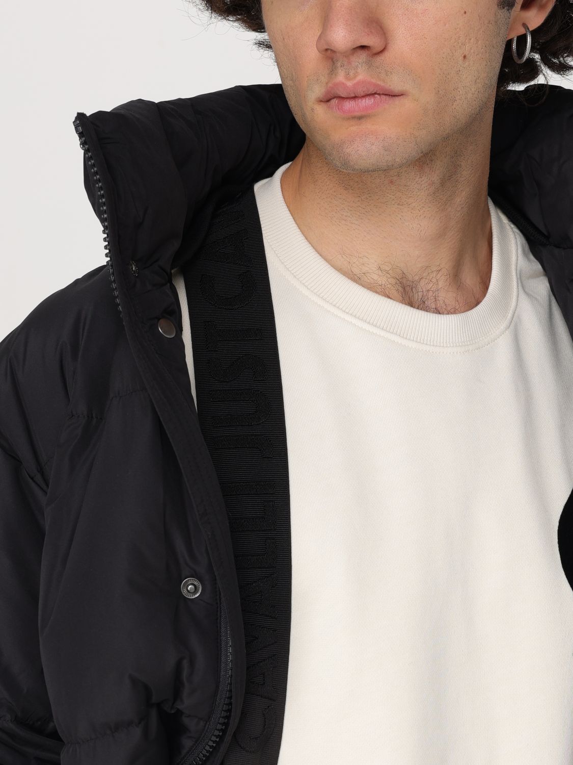 Coat Men color Black
