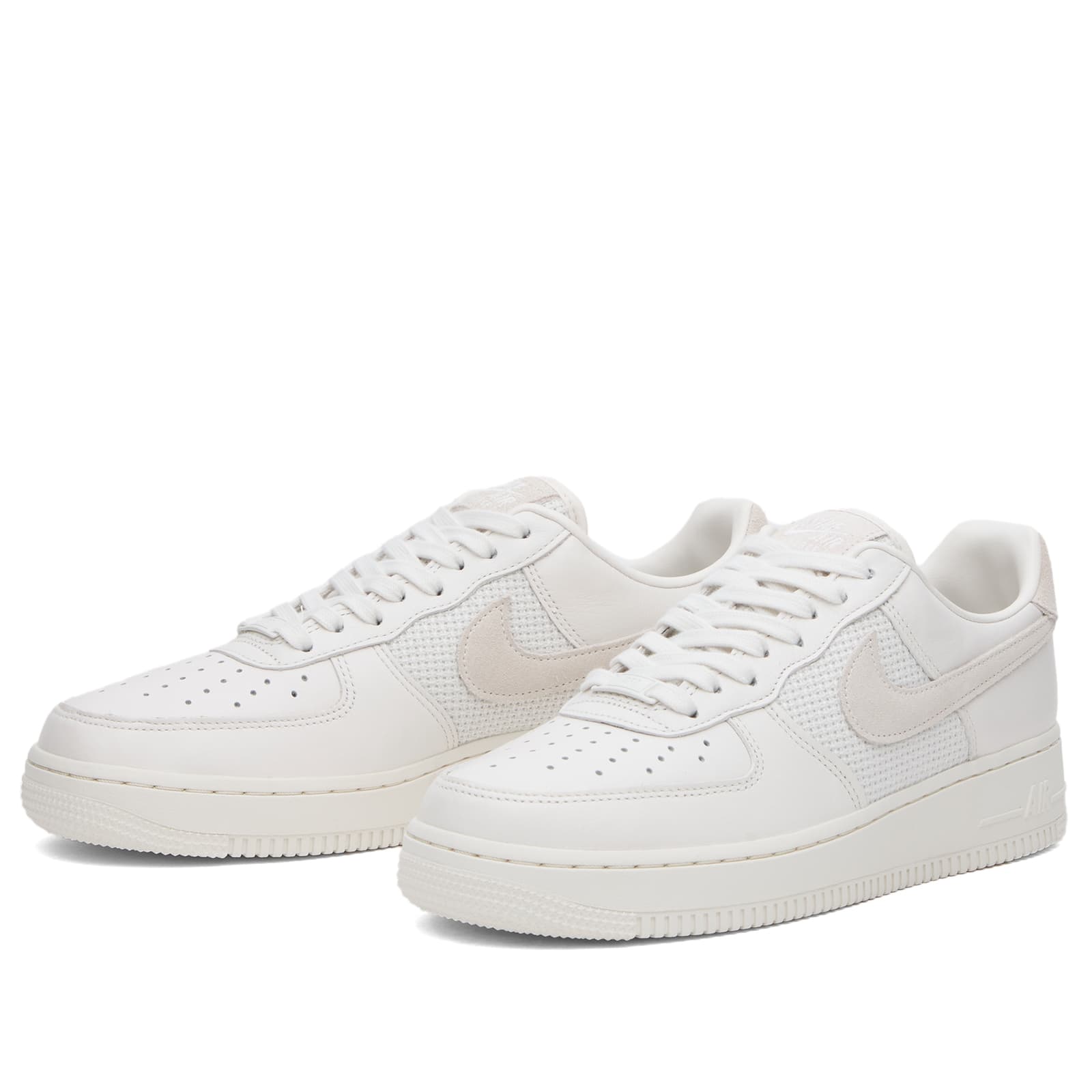 Women's Air Force 1 '07 Sib Sneaker in Phantom White