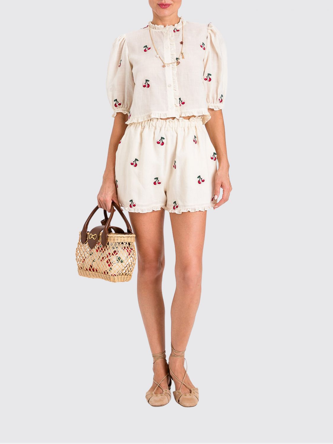 Shorts Woman color Cherry