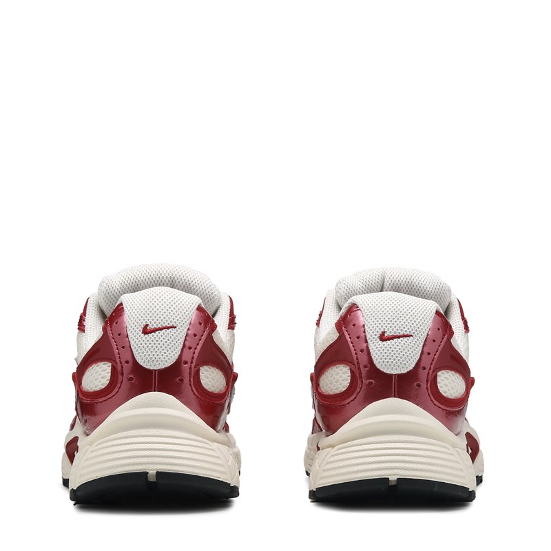 Women's V5 Rnr Sneakers (Pearl/Black/Crimson)