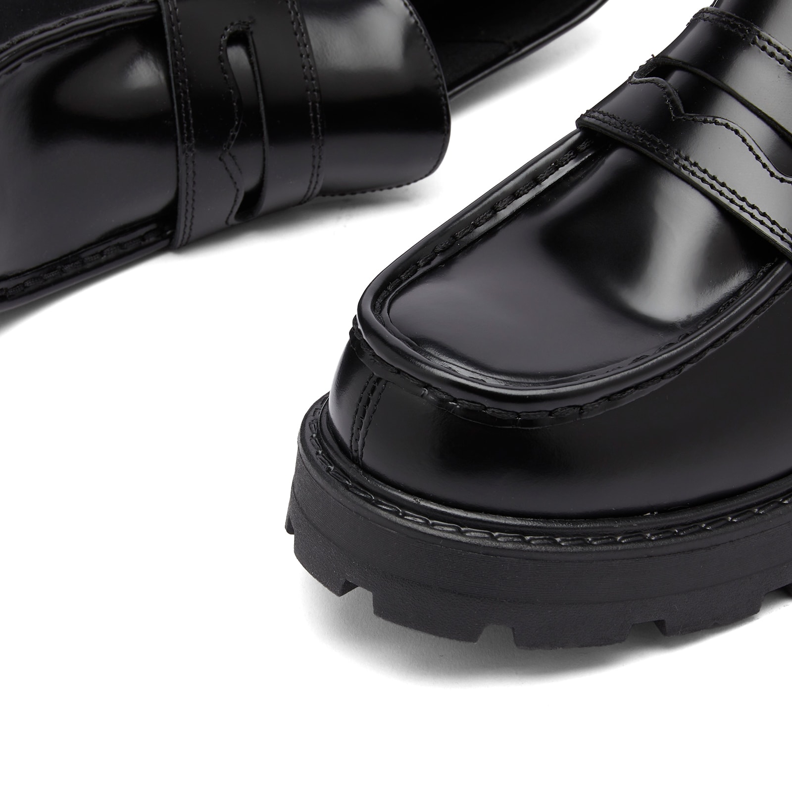 Women's Shoemakers Cosmo 2.0 Chunky Leather Loafers in Black
