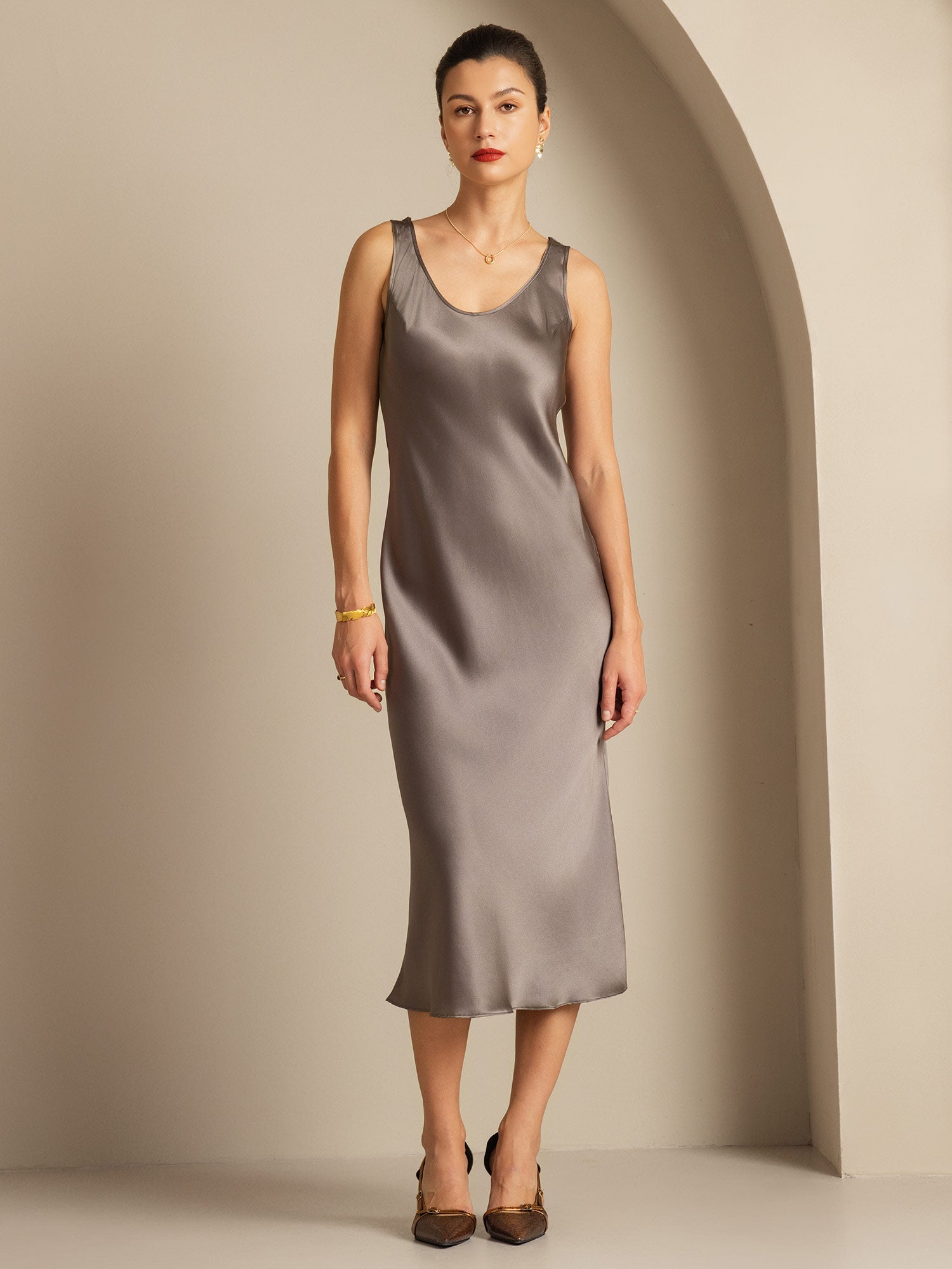 100% Mulberry Silk Sleeveless U Neck Midi Long Dress