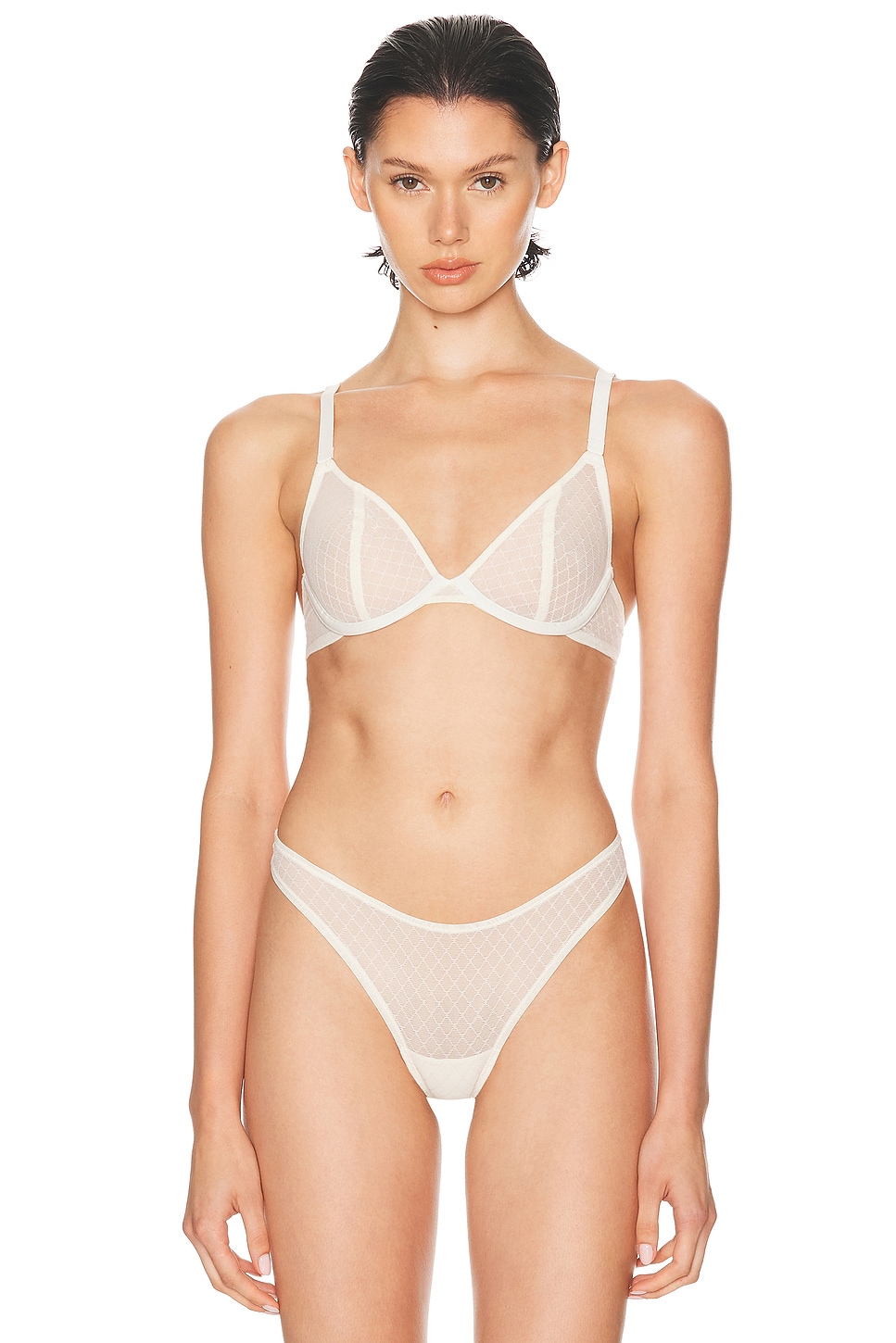 CUUP Trellis Lace Plunge Bra in Salt - White.  38D also in 32B, 32C, 34D, 36B, 36C, 36D, 38B, 38C