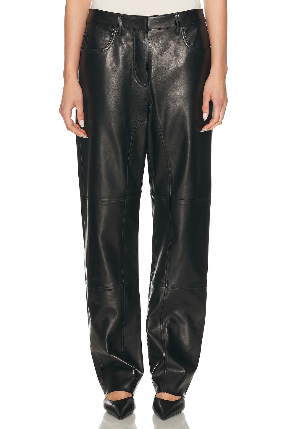 Jil Sander 115 Trouser in Black - Black.  40 also in 34