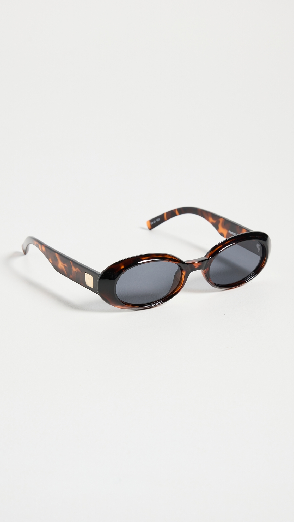Work It! Sunglasses Dark Tort One Size